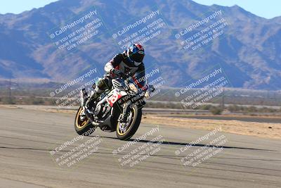 media/Jan-09-2022-SoCal Trackdays (Sun) [[2b1fec8404]]/Turn 8 (1045am)/